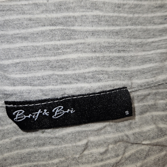 *FREE Crop Top - Picture 5 of 10